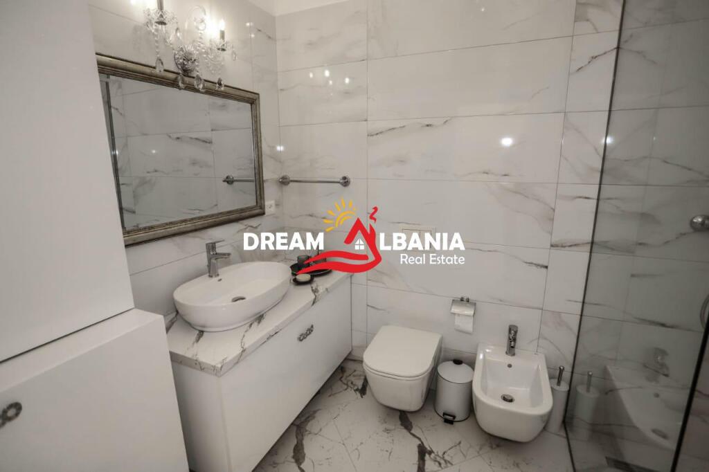 Super Investment Opportunity!!! Apartment for sale on Kavaja street at Square 21 Complex, Tirana (ID 4111661).