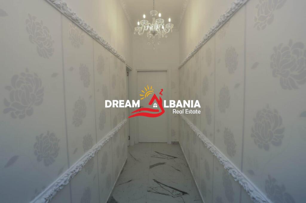 Super Investment Opportunity!!! Apartment for sale on Kavaja street at Square 21 Complex, Tirana (ID 4111661).