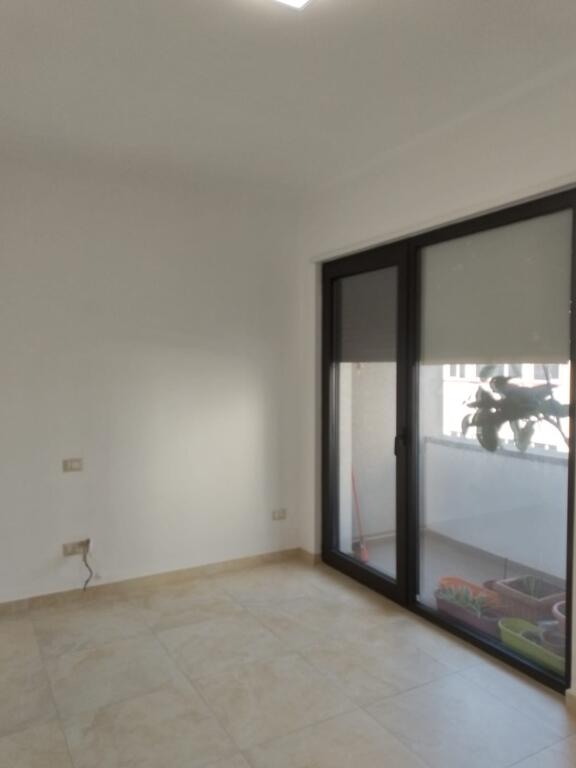 📌 Office space for rent — not for residential use