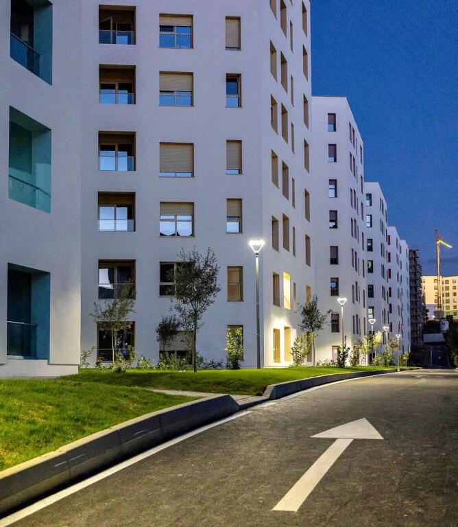 Shitet Apartament 1+1 kompleksi Kadiu