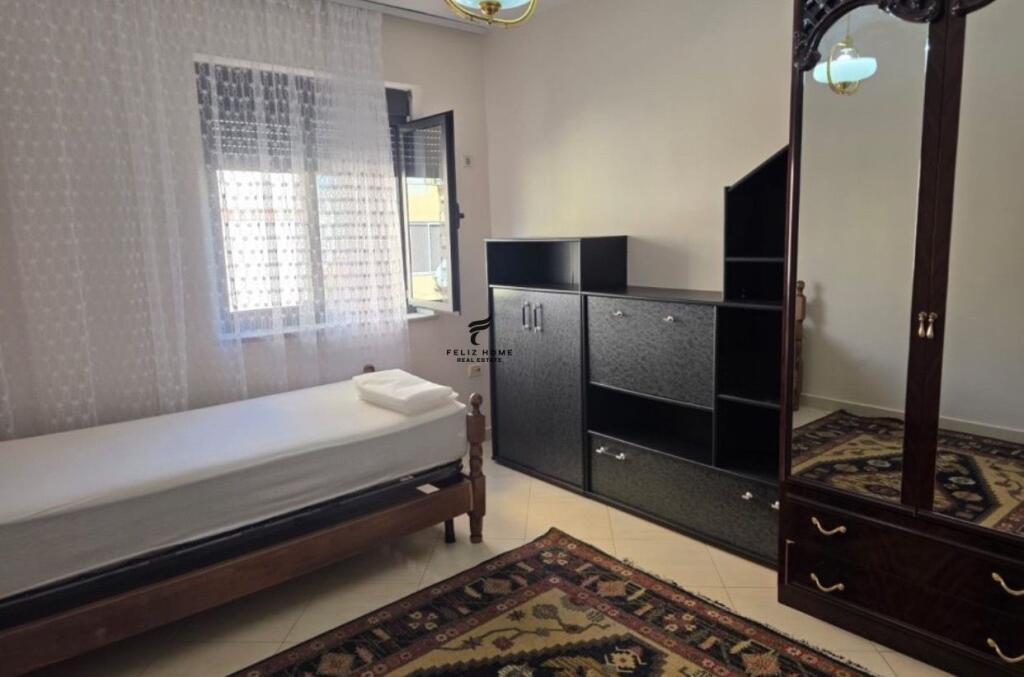 APARTMENT FOR RENT 2+1 DIBRES STREET 600 EURO