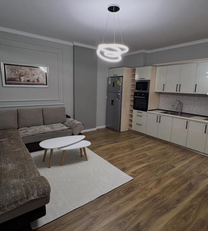 For sale: 2+1 Apartment Misto Mame