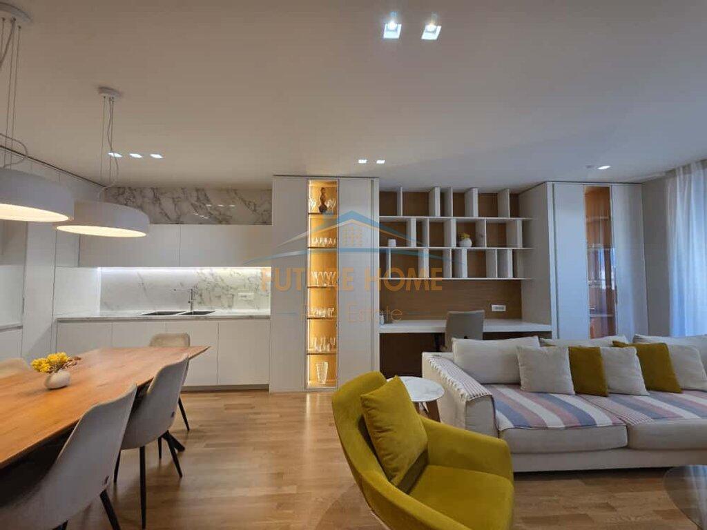 Rent, Apartment 3+1+2 at Zogu i I Boulevard!