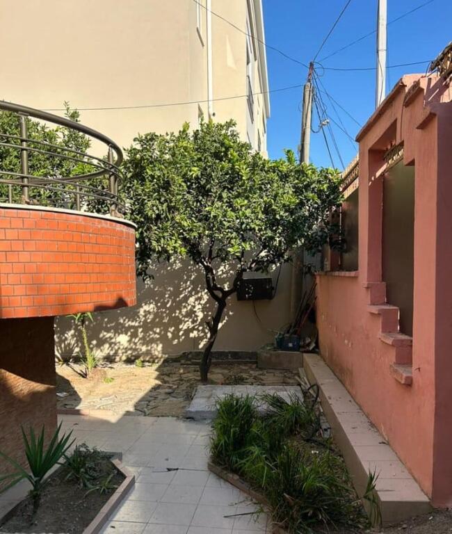 SHITET VILE NE KOMUNEN E PARISIT