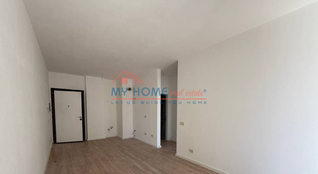 Zyre me qera tek Rruga Mine Peza Tirane