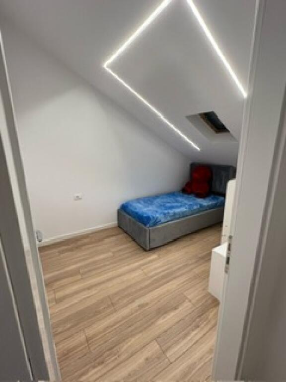 Jepet apartment 4+2 ne sauk super mobilim