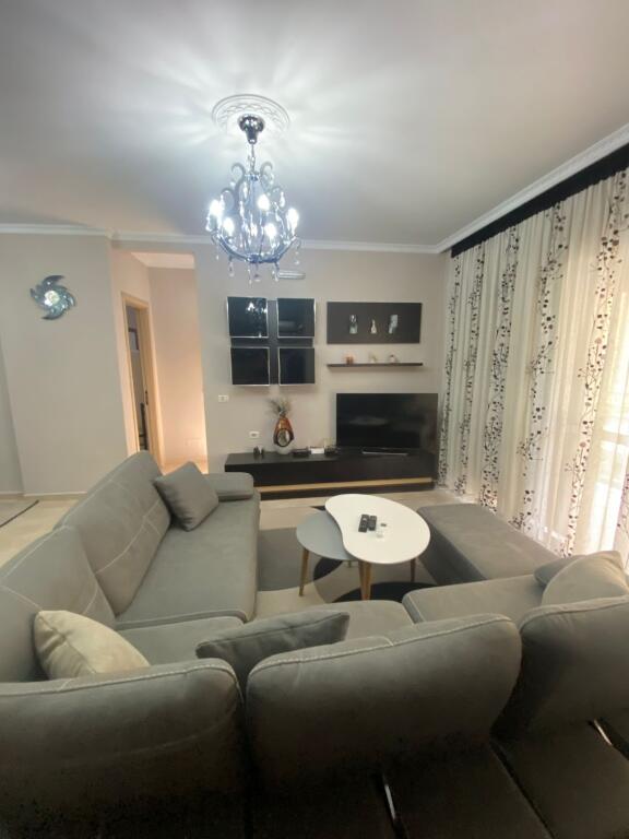 In affitto 2+2 arredato ascensore campo aviazione 699 eu