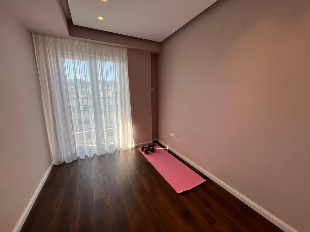 Rent apartment 2+1+2 at the Paris Municipality