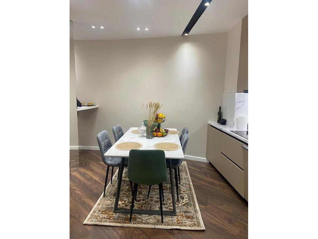 In vendita 1+1 alla residenza Kodra e Diellit 2 prezzo 177.000 €