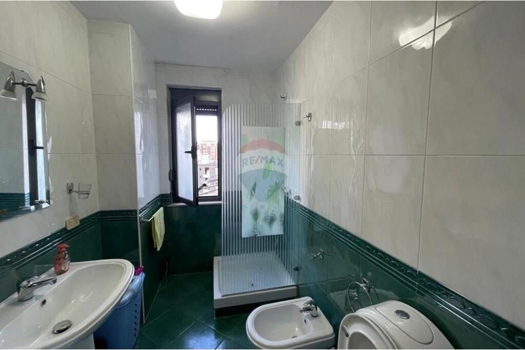 Appartamento moderno in affitto nel cuore di Tirana