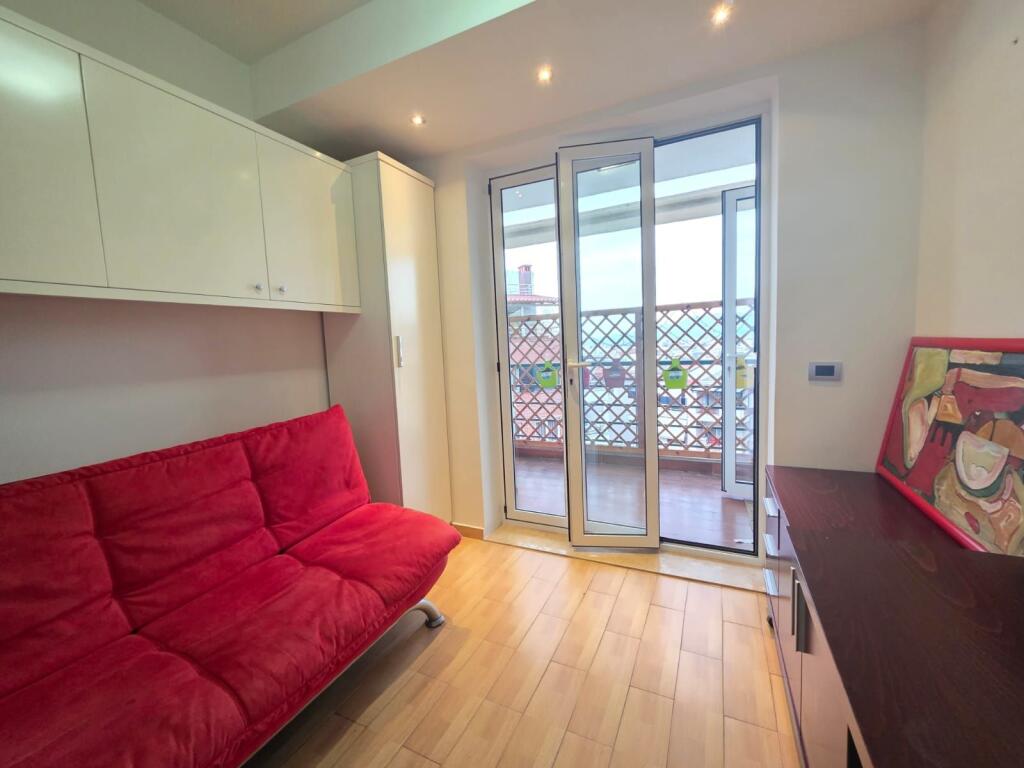 🏠Duplex for rent: 3+1+2wc (+ Balcony) 📍Res. Kodra e Diellit 1| 850€/month🔥 Absolute Quiet   Q5503 M.Gj  Division data:  - 2 bedrooms - 1 room / studio - 1 living room + 1 kitchen - 2 toilets  - 1 corridor  - 1 balcony  ✅TOTAL AREA: 140m² ✅Net Area: 128m² ✅FLOOR: 3  ✅BUILDING FLOORS: 5 ✅New building: Yes ✅Orientation: SW ✅ELEVATOR: NO ✅MORTGAGE: Yes  The apartment is located at the beginning of Residence Kodra e Diellit 1, overlooking Tirana. Very preferred location and absolute quiet.  • Large and bright space • Chiller system • Functional chimney • Dishwasher  • Air conditioner in every room  Price: 850€ net  *Advance payment (GUARANTEE WITH OWNER): 3 months  Tel / Whatsapp : 