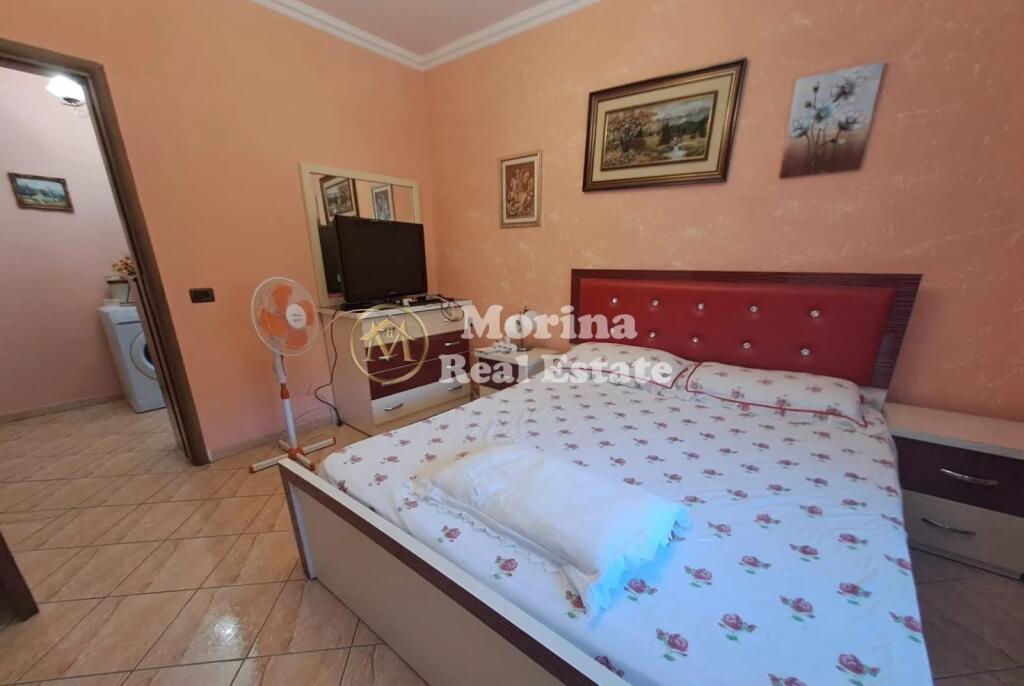 Affitto, Appartamento 2+1, Xhamllik , 460 euro/mese,