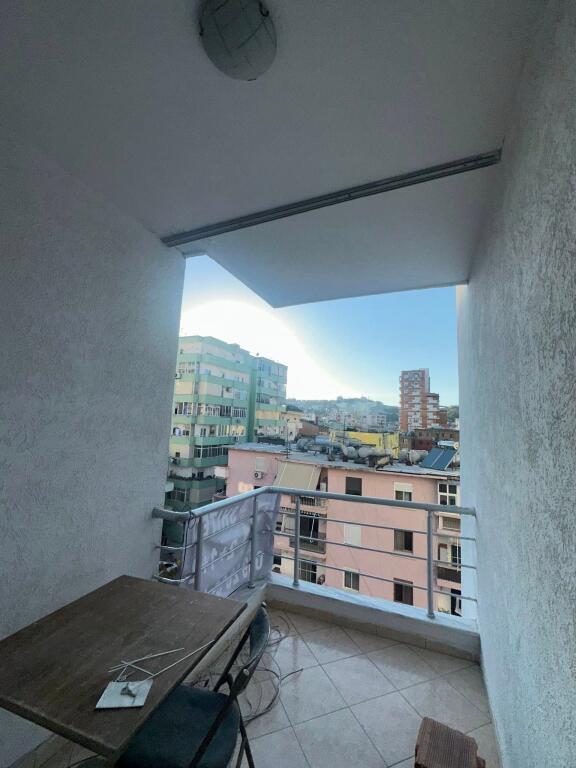 OCCASIONE 🔥 🏡 VENDESI 2+1+2 con due balconi 📍ASILO SOTIR NOKA QUARTIERE 6📲