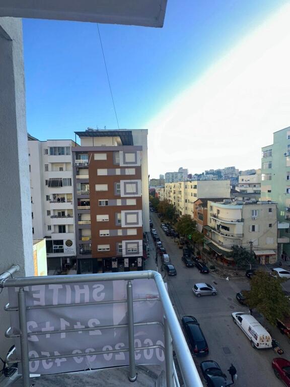 OCCASIONE 🔥 🏡 VENDESI 2+1+2 con due balconi 📍ASILO SOTIR NOKA QUARTIERE 6📲