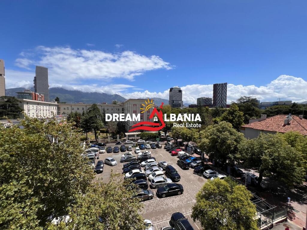 Apartament 2+1 ne shitje ne Bllok Rruga Pjeter Bogdani ne Tirane (ID41212064)