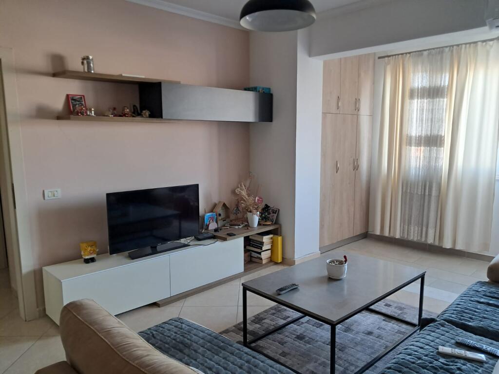 Jepet me qira apartament 2+1+2 ne Astir!
