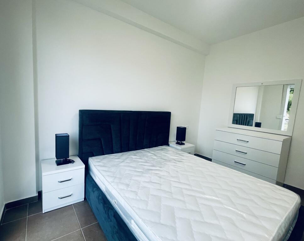 Appartamento NUOVO molto spazioso con vista mare