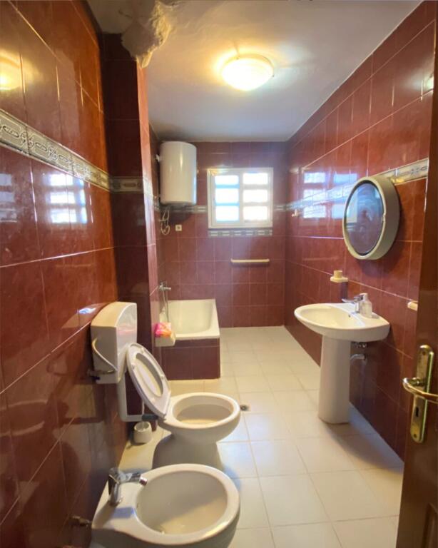 Appartamento 2+1+Deposito in Affitto, Museo, Durazzo.