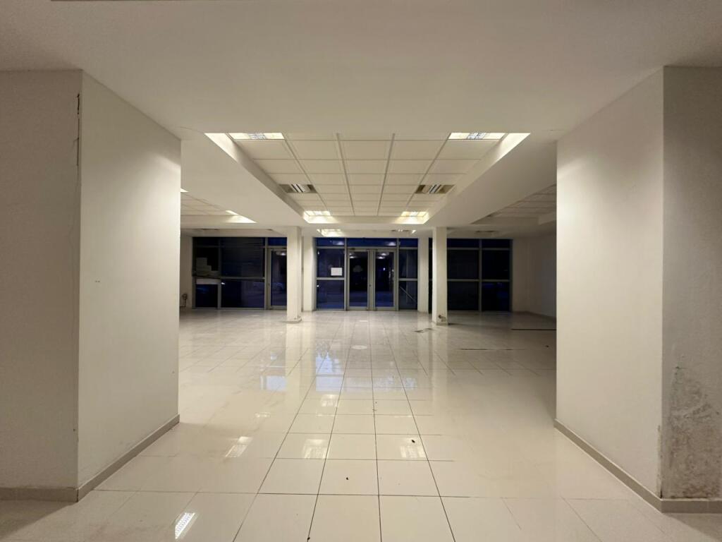 Ambient biznesi /Vlore