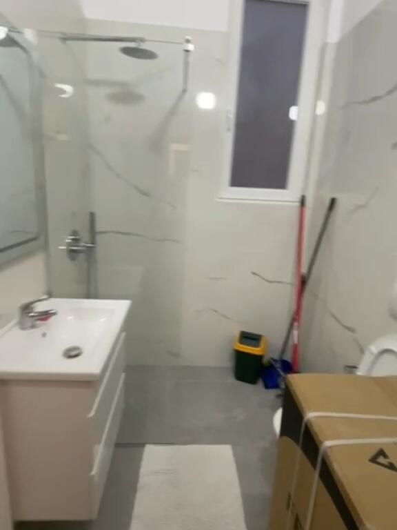 STUDIO PER SHITJE NE PLAZH DURRES