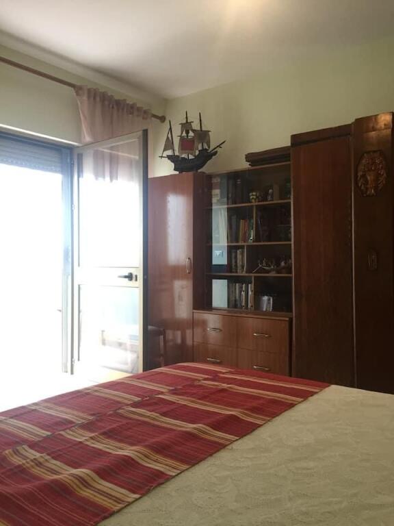 Appartamento 1+1+balcone 400€ Rruga Myslym Shyri