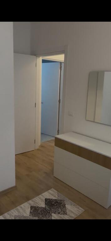 For rent 2+1+2 AT UNIVERS CITY 450 thousand lek