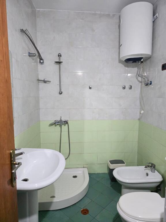 Apartment 2+1 for rent in Kodra e Diellit