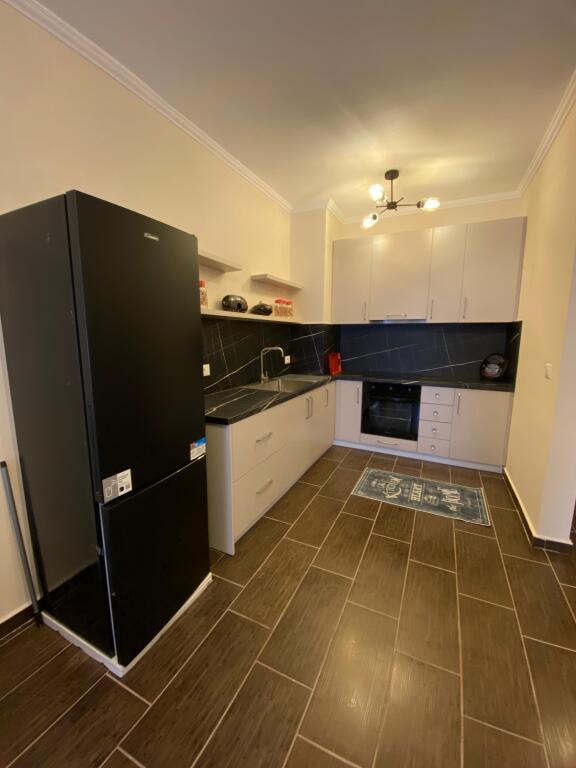 APPARTAMENTO 2+1+2 IN AFFITTO PRESSO I PALAZZI DERVENI, YZBERISHT