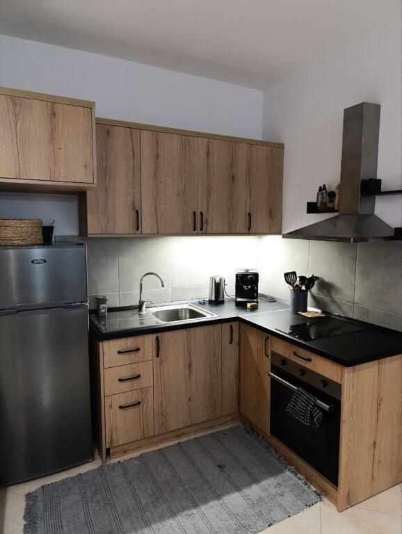 GARSIONIERE PER SHITJE NE PLAZH DURRES