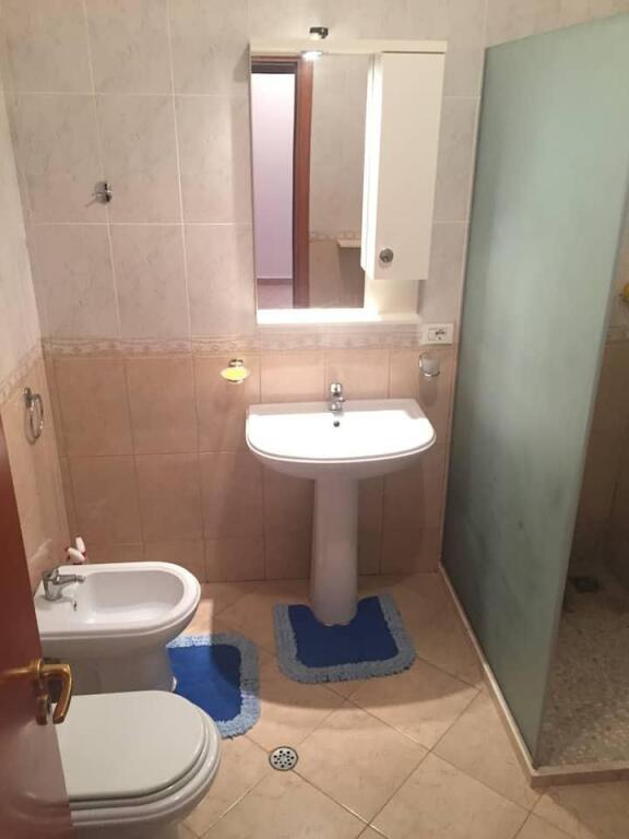 Appartamento 1+1+balcone 400€ Rruga Myslym Shyri