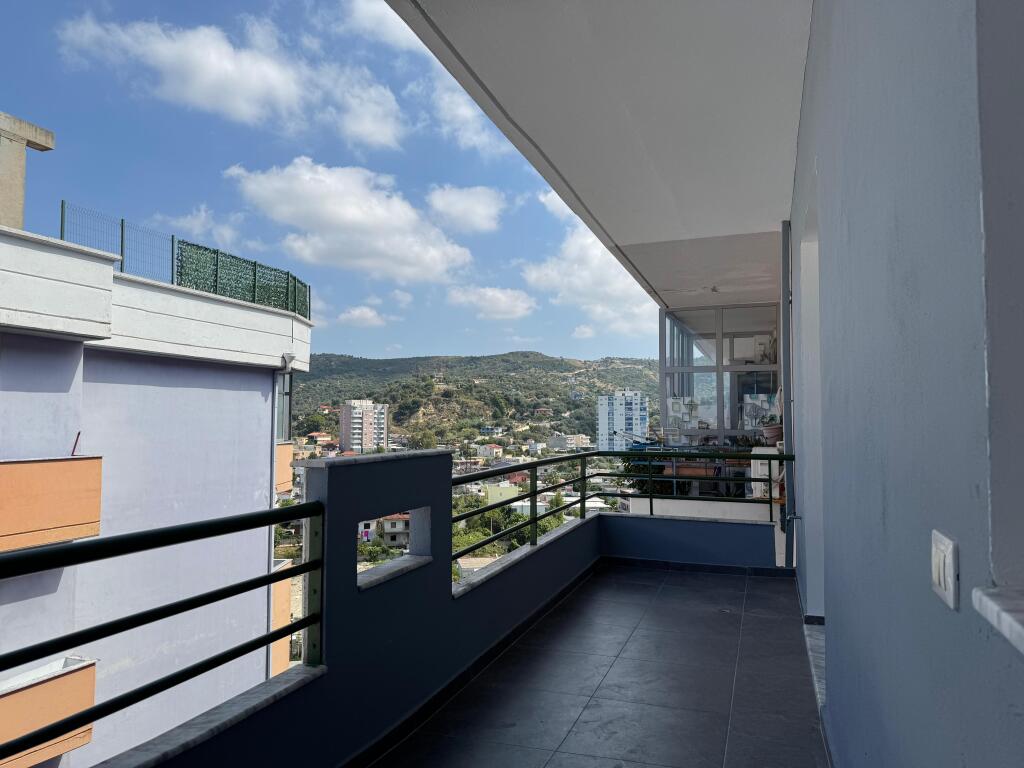 Appartamento in vendita 1+1/Vlore