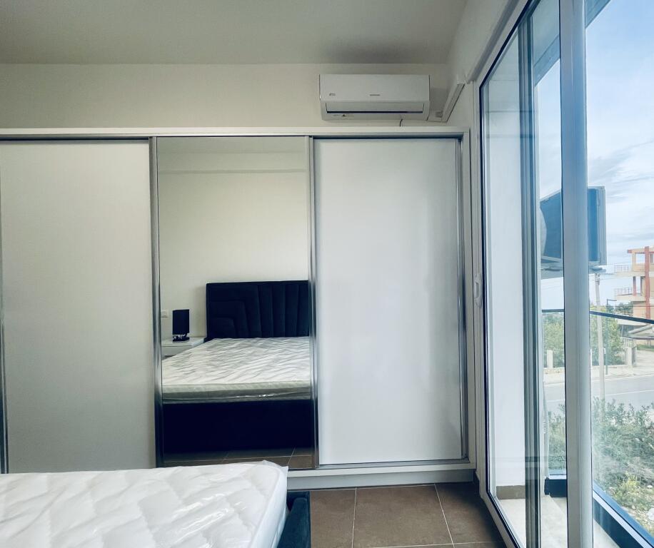 Appartamento NUOVO molto spazioso con vista mare