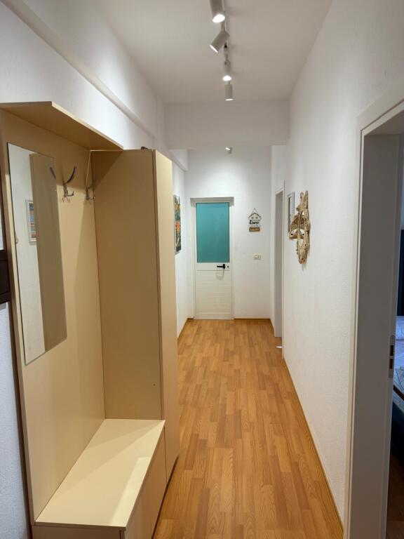 APPARTAMENTO 1+1 IN VENDITA VICINO ALLA PISTA TEUTA