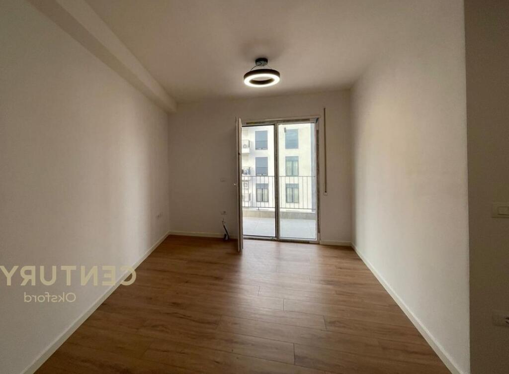 APARTMENT 2+1 FOR SALE WITH PARKING SPACE IN ASTIRE.