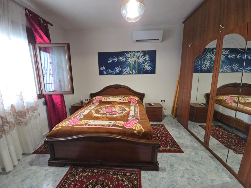 CASA IN AFFITTO 1 PIANO CENTRO, DURRES