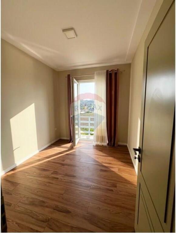 Villa in affitto a Prush, Tirana