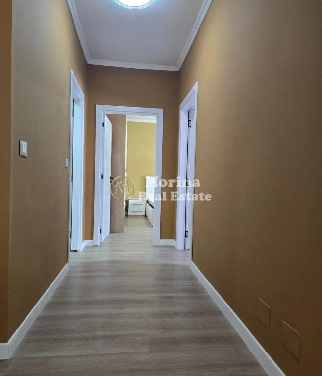 Jep me Qera  Apartament 2+1, Komuna Parisit, 700 Euro/muaj.