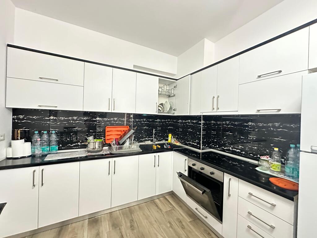 Apartament me qira 2+1/Vlorë