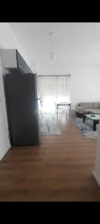 Qera , Apartament 2+1 , Ali Demi , 550 euro/ muaj