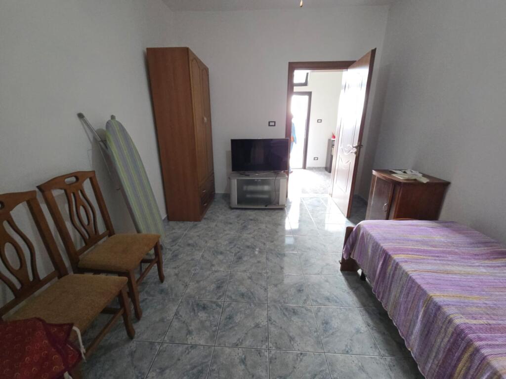 CASA IN AFFITTO 1 PIANO CENTRO, DURRES