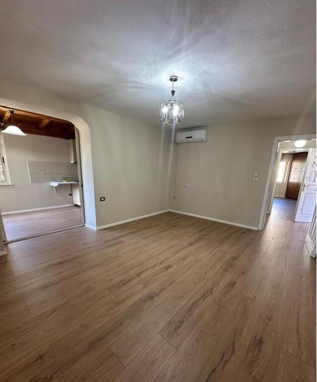 Apartment for sale 2+1 in Kombinat