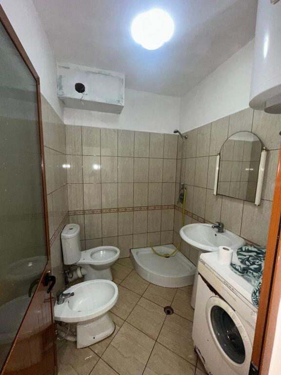 OCCASIONE 🔥 🏡 VENDESI 2+1+2 con due balconi 📍ASILO SOTIR NOKA QUARTIERE 6📲