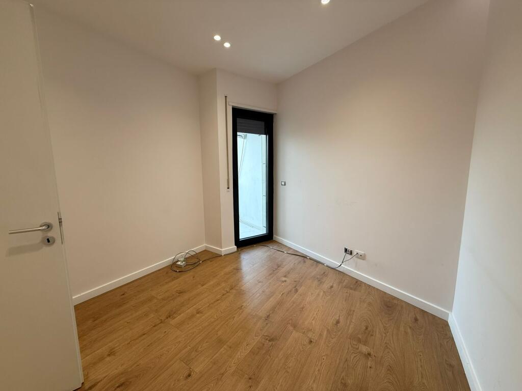 Apartment For Rent For Office, Mozart Building