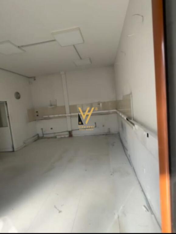 JEPET DYQAN 65 M2 ME QERA TE BLV ZOGU I PARE 70.000 LEKE