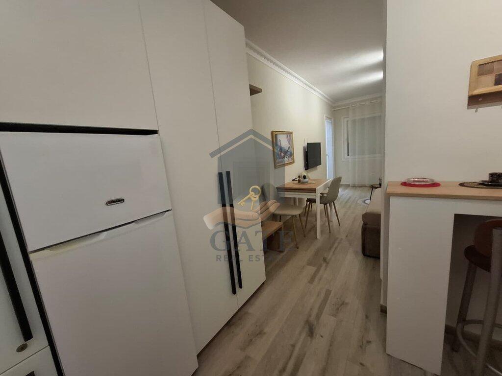 Jepet garsonierë me qira – Plazh, Durrës