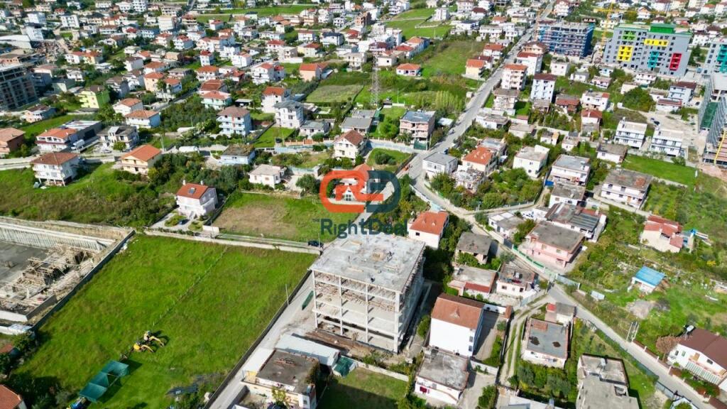 Ne Rezidencen 3A, Shitet Apartament 2+1 Me Planimetri Te Rregullt Dhe Mundesi Pagese Me Keste!