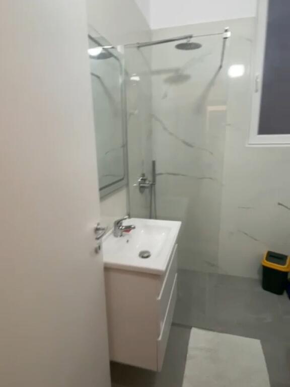 STUDIO PER SHITJE NE PLAZH DURRES