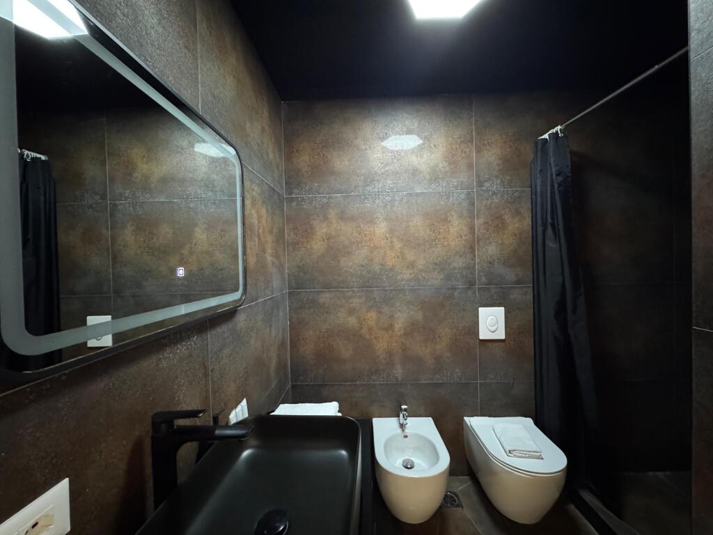 Apartament 2+1+2 per shitje te Ish-Ekspozita