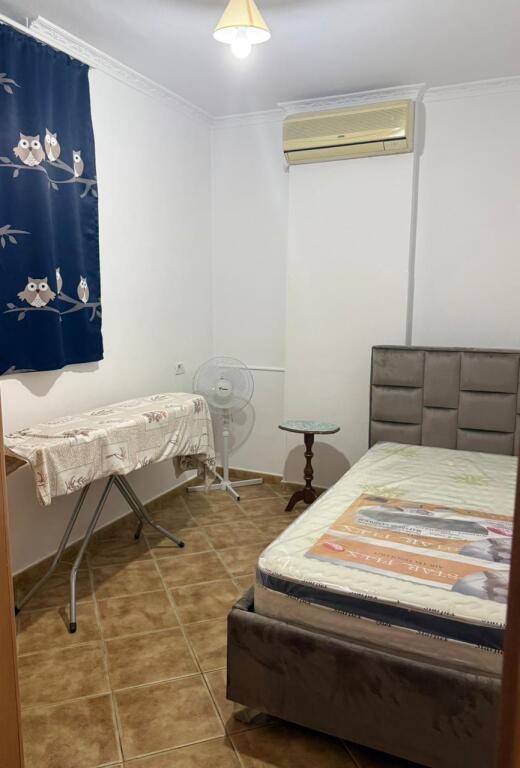 Jepet me qira apartament 2+1! Pallati me Shigjeta. 600 Euro