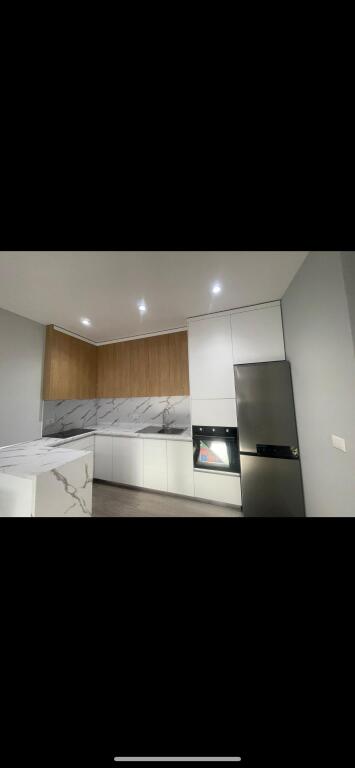 1+1 per Qira tek sta..i trenit